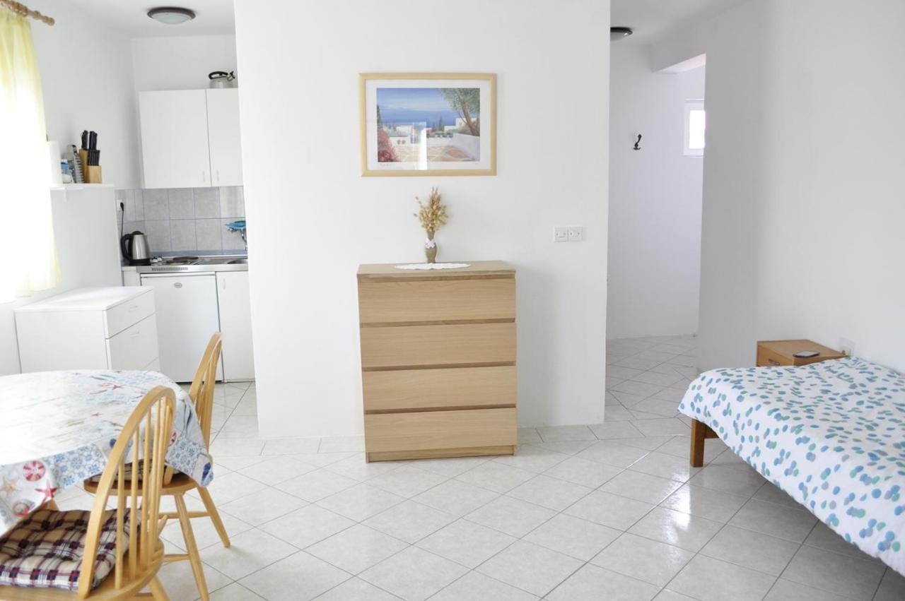 Apartment Vir 13686B Экстерьер фото